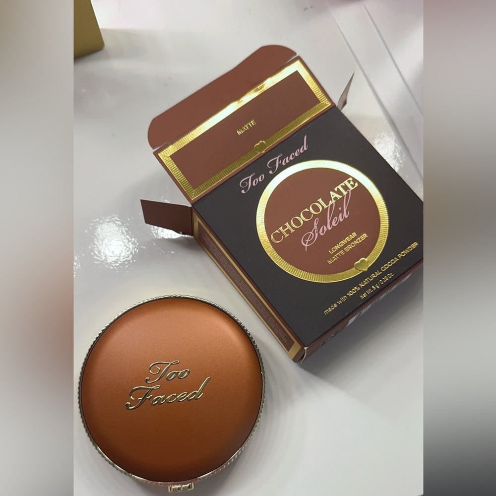 Too faced Soleil Matte bronzer